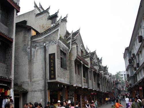 偏光太阳镜玻璃镜片的好还是树脂的好游戏画面